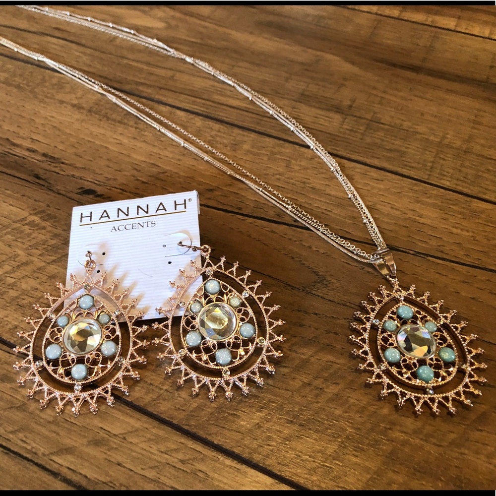 NWT Gorgeous Rose Gold & Pale Blue Set